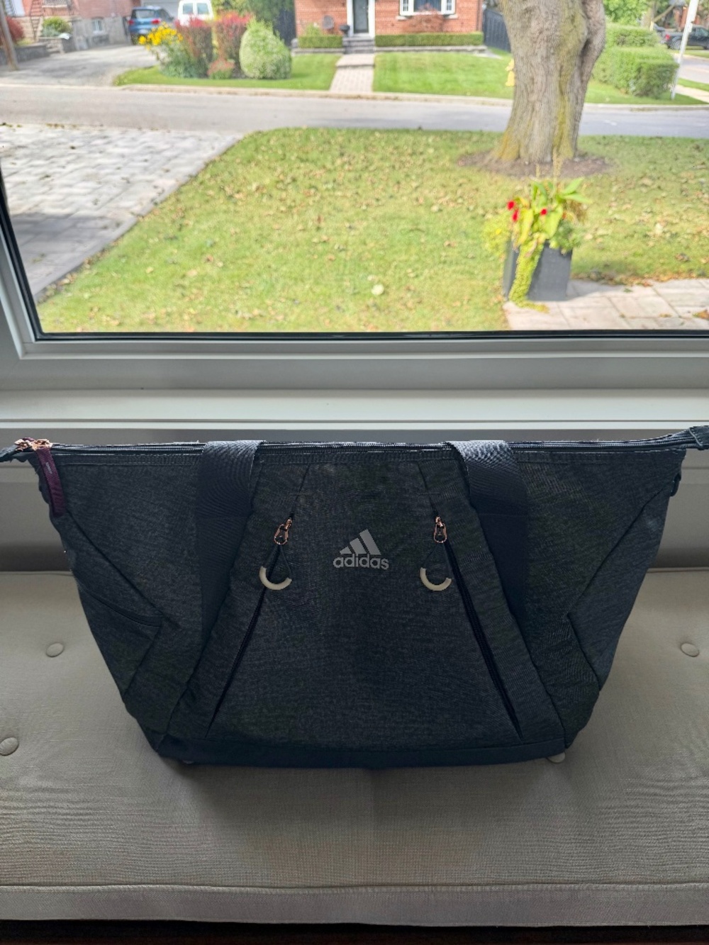 Adidas Grey & Burgundy Gym Duffel Bag Rose Gold Accents – Like New